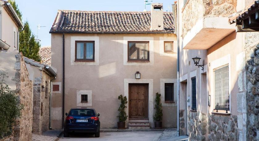 Exterior & Views 1, Charming Boutique Country House: La Casa Vieja (Sotosalbos), Segovia