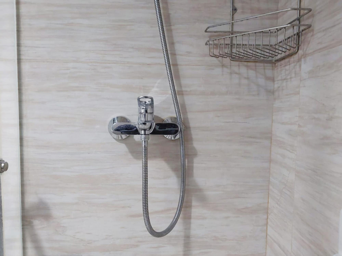 Bathroom 5