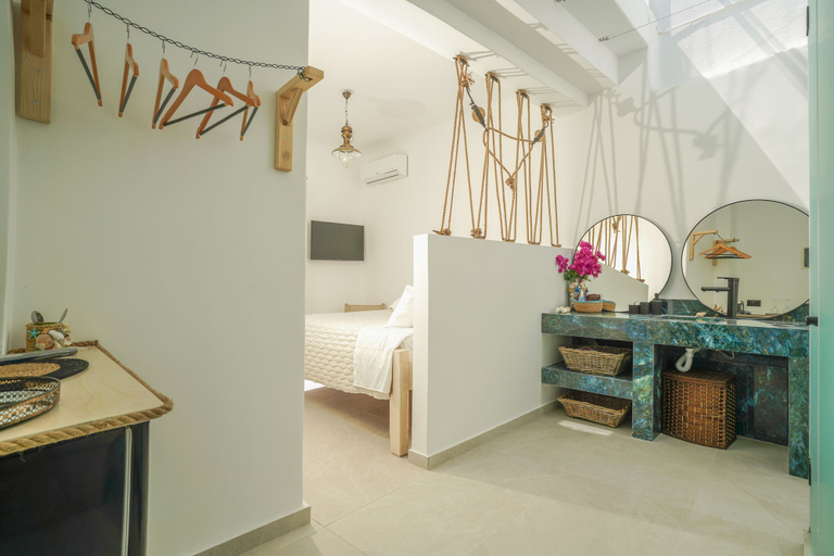 Bedroom 3, Seabed Suites Mykonos, South Aegean