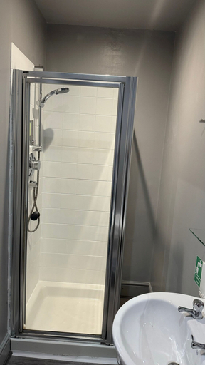 Bathroom 3, The Railway Sleeper Lodge, Essex