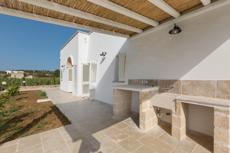 Exterior & Views 2, Villa Eneide, Lecce