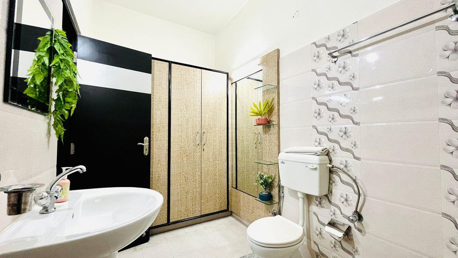 Bathroom 3, BluO 2BHK Jaipur - Terrace Garden, Balcony, Lift, Jaipur