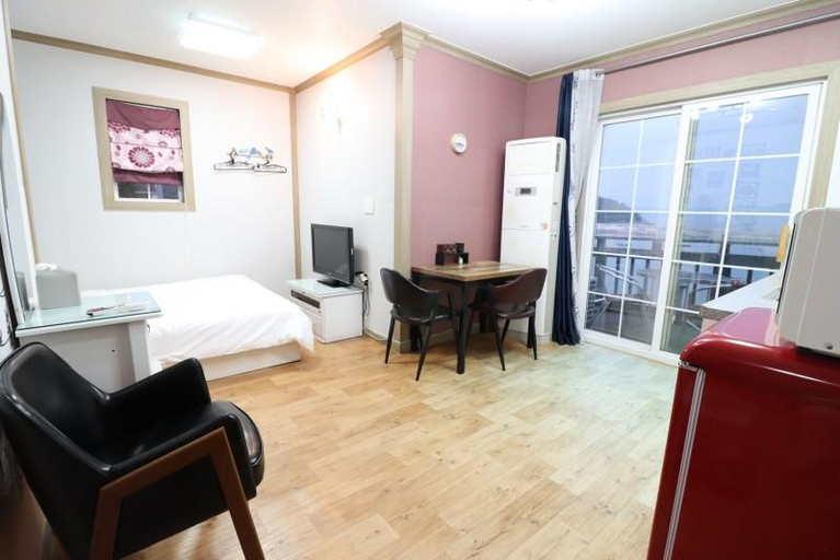 Others 5, Namhae Provence Pension, Namhae