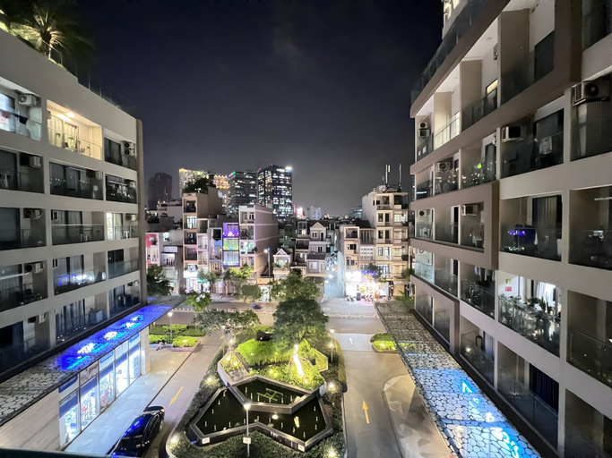 Exterior & Views, Luxury Millenium Apartment, District 4
