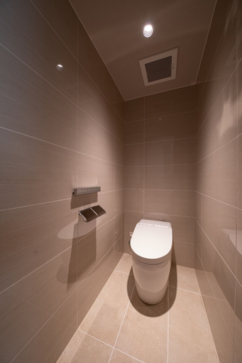 Bathroom 5, The General Kyoto Shijo Shinmachi, Kyoto