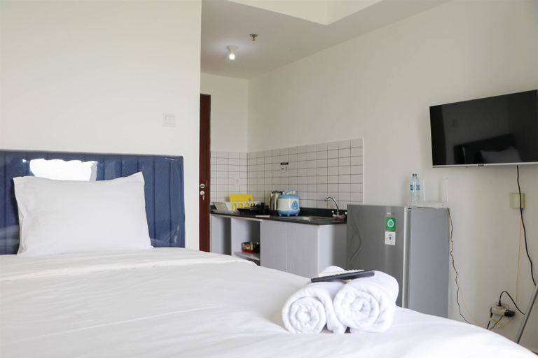 Bedroom 5, Cozy And Comfort Stay Studio Sayana Bekasi Apartment, Bekasi