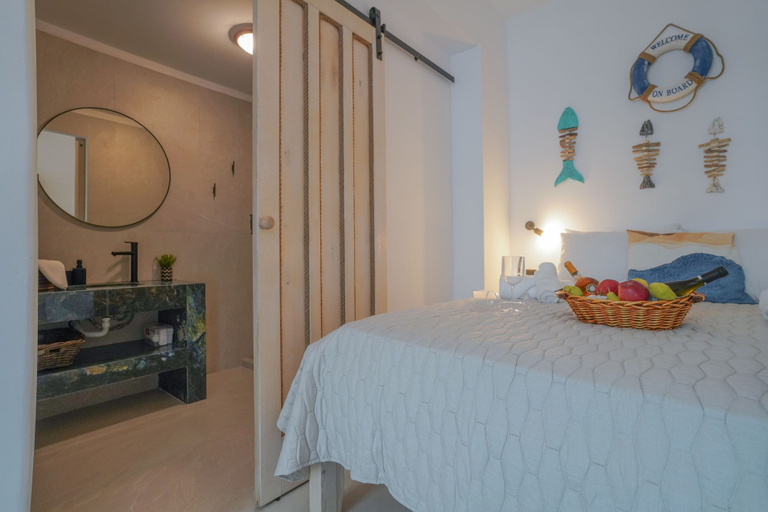 Bedroom 4, Seabed Suites Mykonos, South Aegean