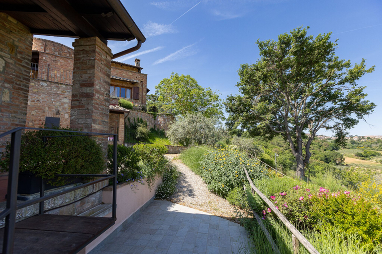 Exterior & Views 2, B&B Fonteroncone, Siena