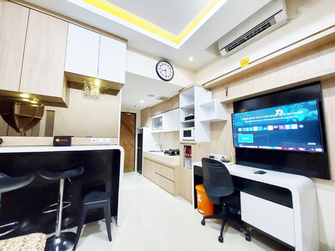 Dining Room 8