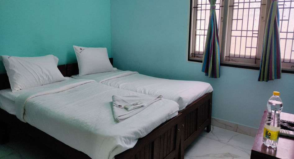 Bedroom 2, PPH Living Lakshmi Palace, Madurai