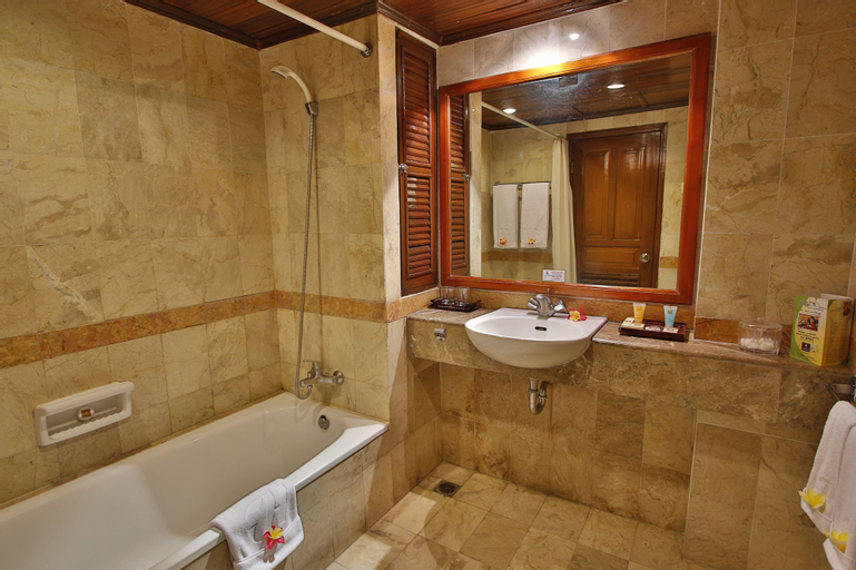 Bathroom 5
