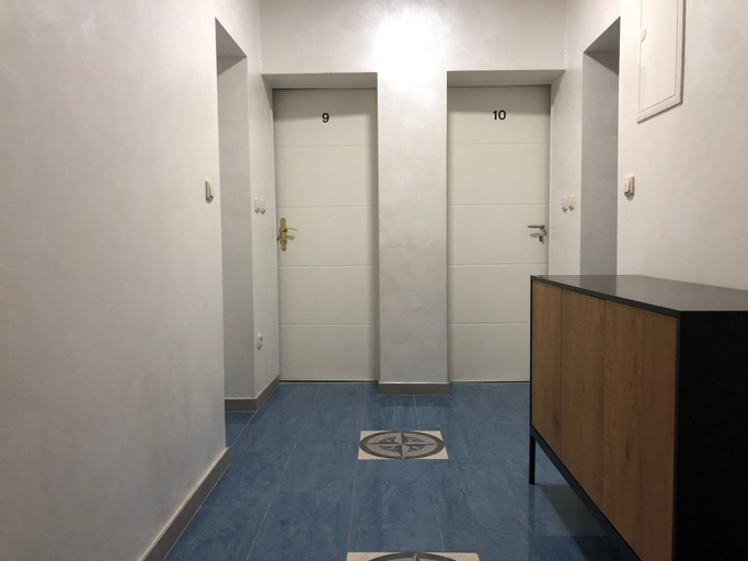 Others 5, Apartments & Rooms Bad Soden                                                               , Main-Taunus-Kreis