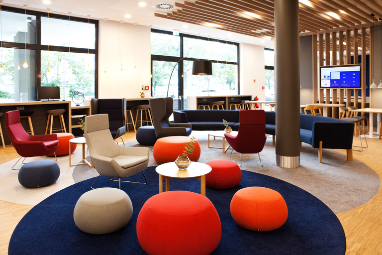 Others 2, Holiday Inn Express F�RTH by IHG, Fürth