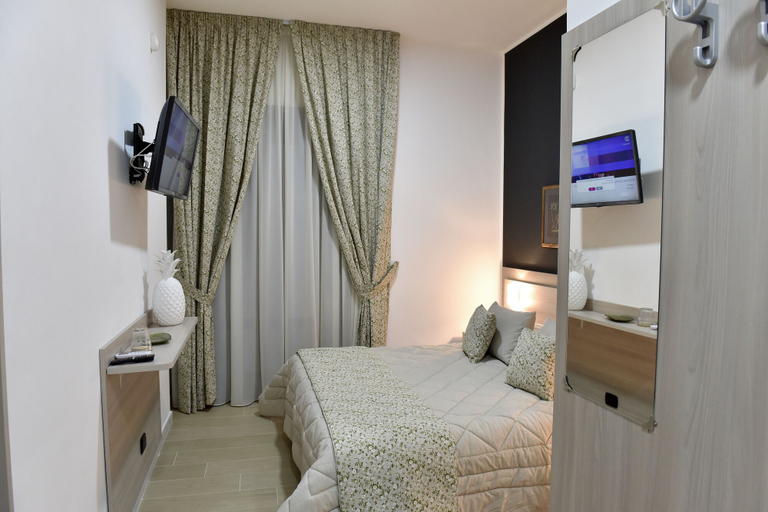 Bedroom 4, Bed and Breakfast Garibaldi 54, Caserta