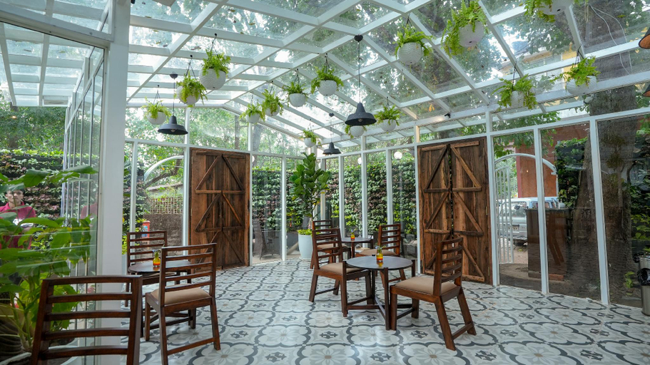 Food & Drinks, Swimup - Suites with private pool , Vagator, North Goa