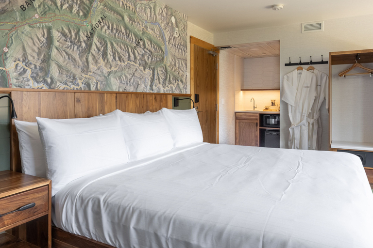 Bedroom 3, Hotel Canoe and Suites, Division No. 15