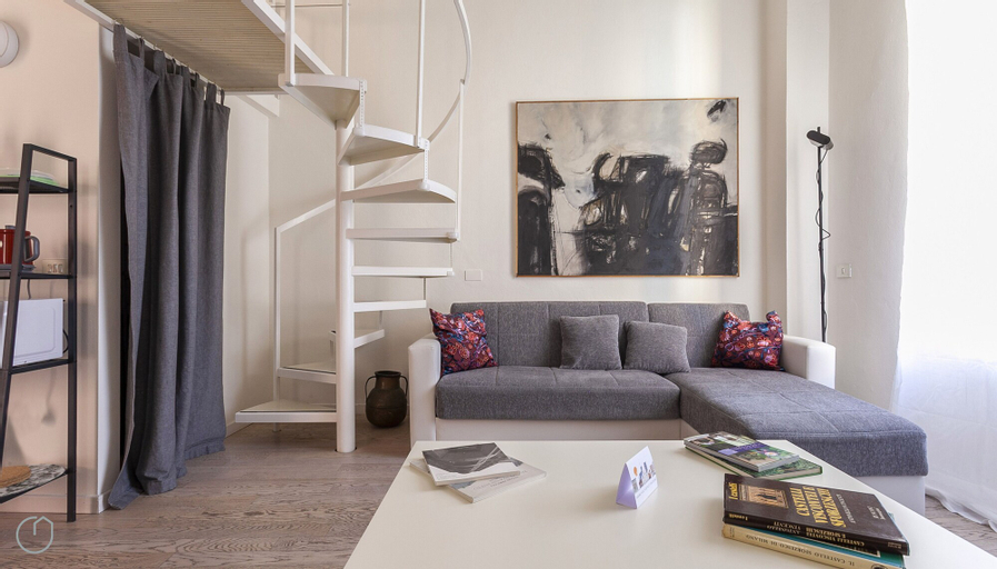 Italianway - Ripa Ticinese 17, Milano