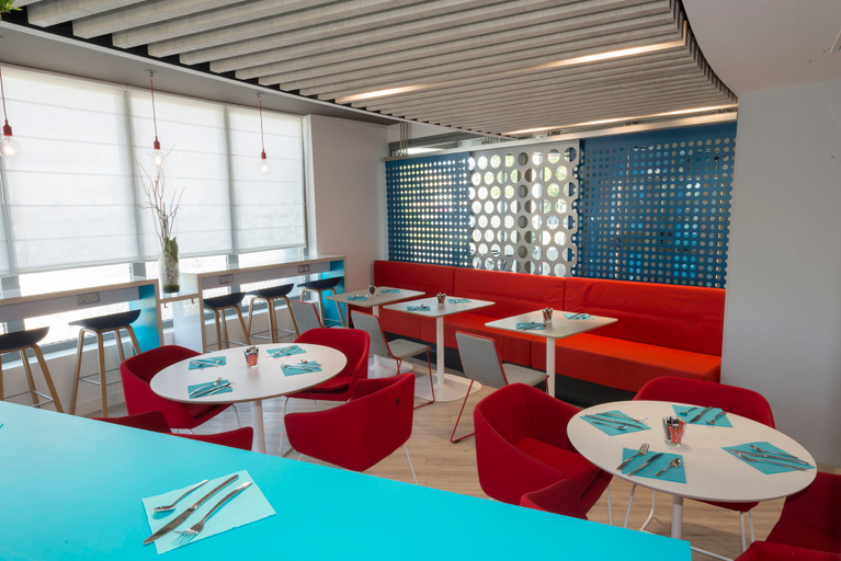 Food & Drinks 3, Holiday Inn Express PARIS - VELIZY by IHG, Yvelines