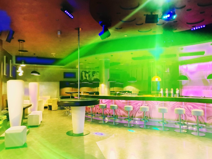 Food & Drinks 5, Hotel AVIVA make friends - Singles only, Rohrbach im Mühlkreis