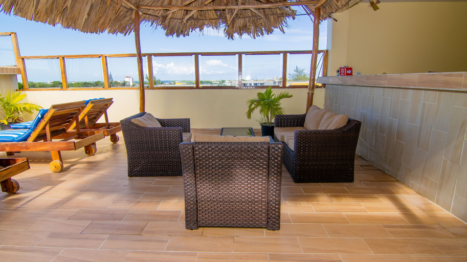 Others 4, Tropical Palace Hotel