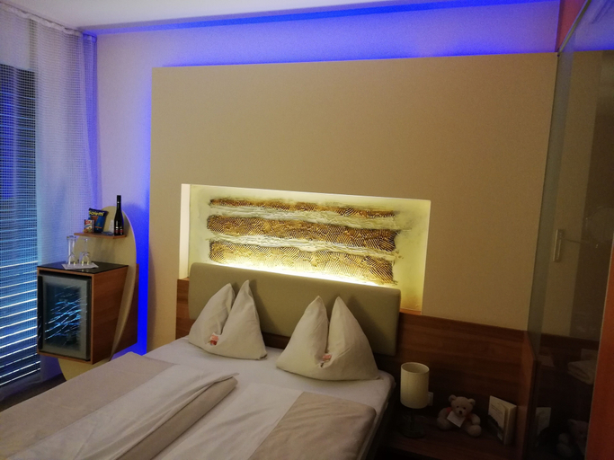 Bedroom 3, Hotel AVIVA make friends - Singles only, Rohrbach im Mühlkreis