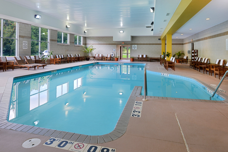 Sport & Beauty 2, Holiday Inn Express ST. CROIX VALLEY by IHG, Polk