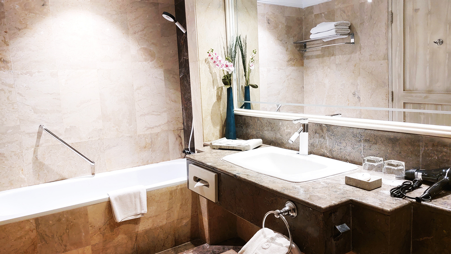 Bathroom 3