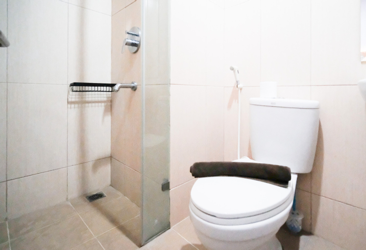 Bedroom 4, Cozy Living Studio No Kitchen at Tamansari Papilio Apartment By Travelio, Surabaya