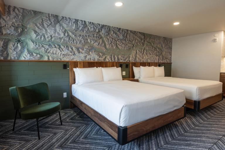 Bedroom 3, Hotel Canoe and Suites, Division No. 15