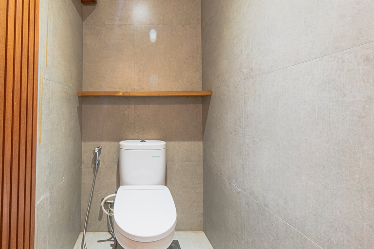 Bathroom 20