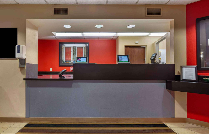 Public Area 2, Extended Stay America Suites Edison Raritan Center, Middlesex