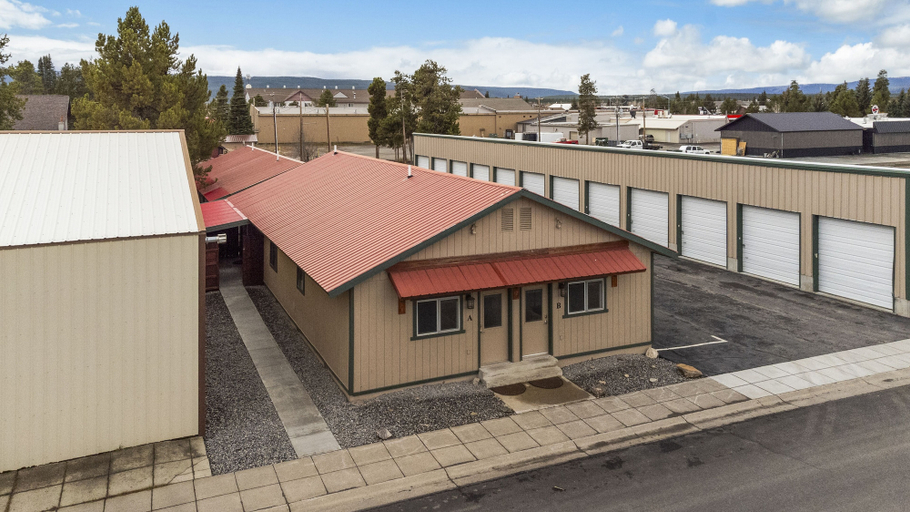 Exterior & Views 2, The Yellowstone Hideaway Unit C, Gallatin