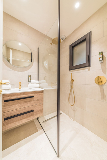 Bathroom 4, Hotel Brin d'Azur - Saint Tropez, Var
