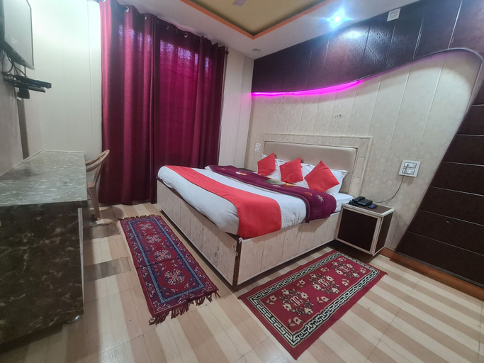 Others 5, Hotel Grand Raga, Mandi