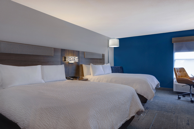 Bedroom 23