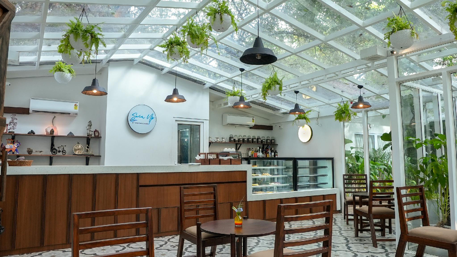 Others 5, Swimup - Suites with private pool , Vagator, North Goa