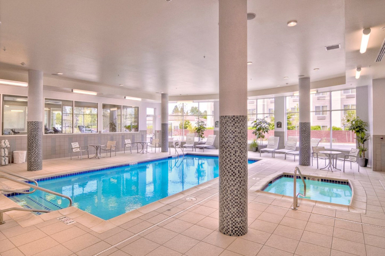 Sport & Beauty 2, Holiday Inn Express EUGENE - SPRINGFIELD by IHG, Lane