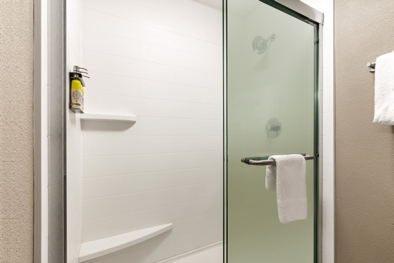 Bathroom 6