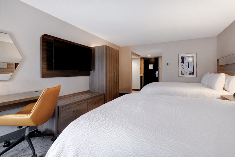 Bedroom 27