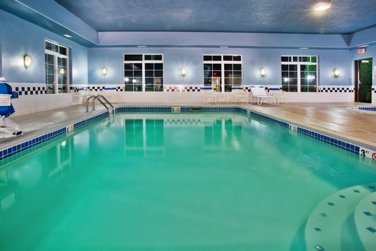 Sport & Beauty 2, Holiday Inn Express PENDLETON by IHG, Umatilla
