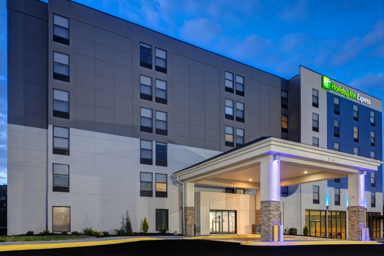 Exterior & Views 4, Holiday Inn Express & Suites CENTRAL OMAHA by IHG, Douglas