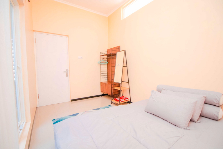 Bedroom 8