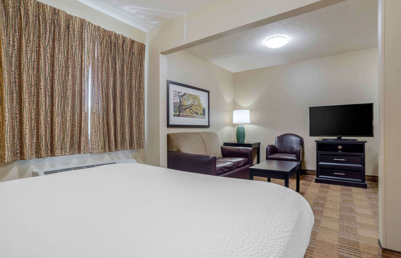 Bedroom 3, Extended Stay America Suites Birmingham Wildwood, Jefferson
