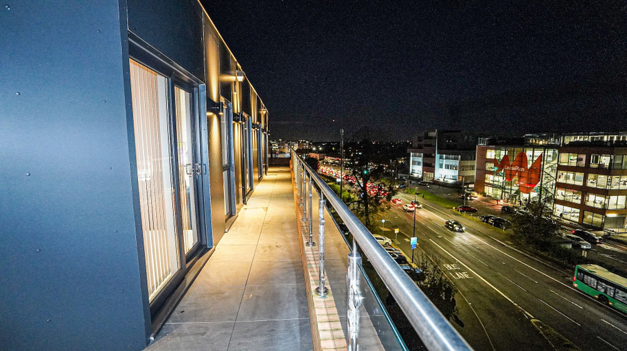 Others 5, Penthouses in Slough, Slough