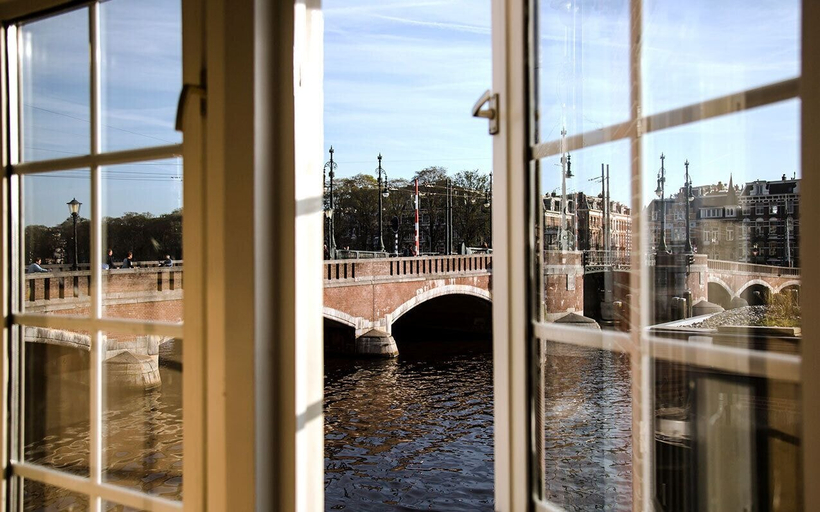 Others 3, SWEETS - Nieuwe Amstelbrug, Amsterdam