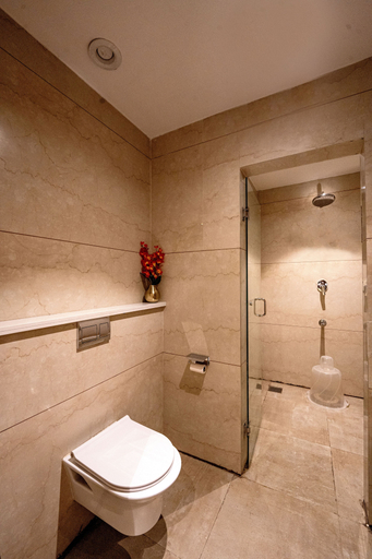 Bathroom 4, TGI STAR Holidays Yercaud, Salem