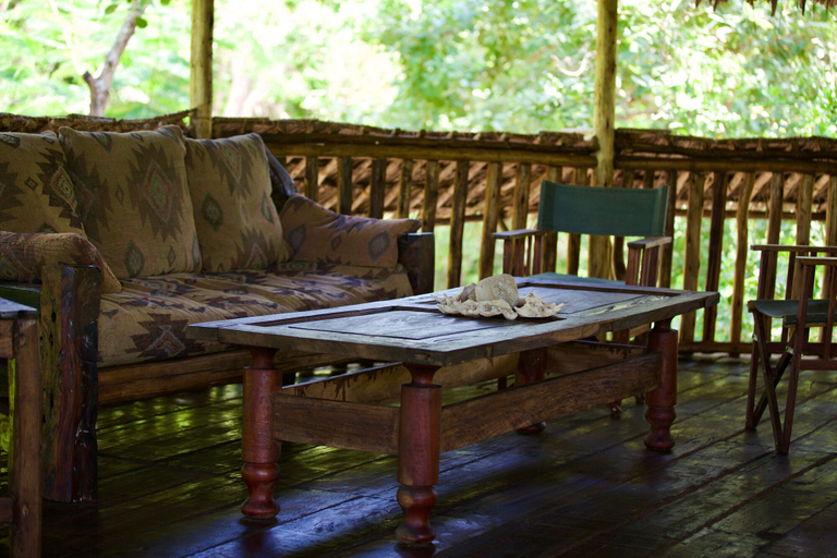 Food & Drinks 4, Baker & Sons Safari Company, Rufiji