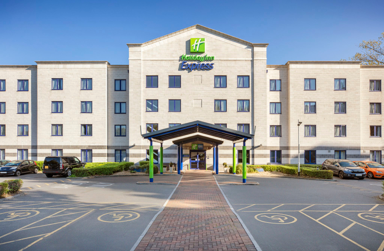 Exterior & Views 2, Holiday Inn Express POOLE by IHG, Poole