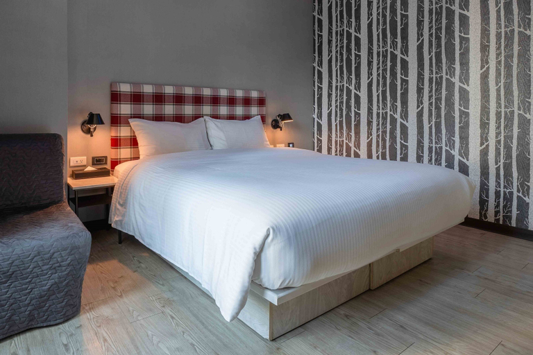 Bedroom 3, CHECK inn Taichung Ziyou, Taichung