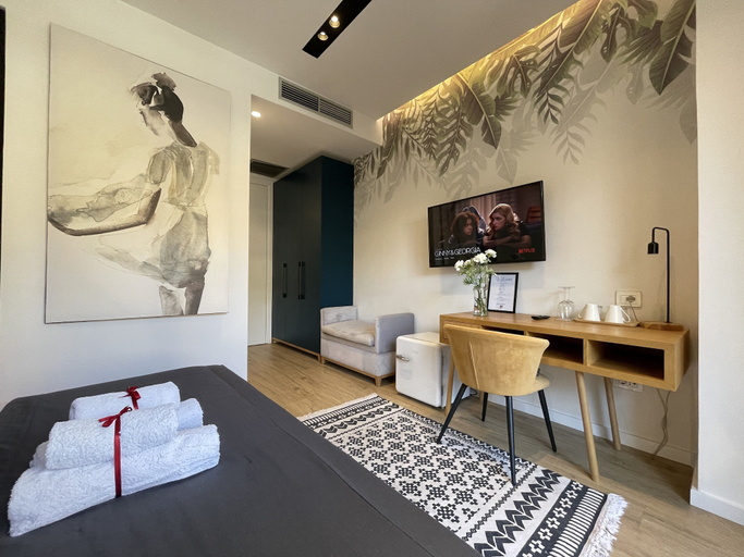 Others 4, Retreat Apartments, Tirana